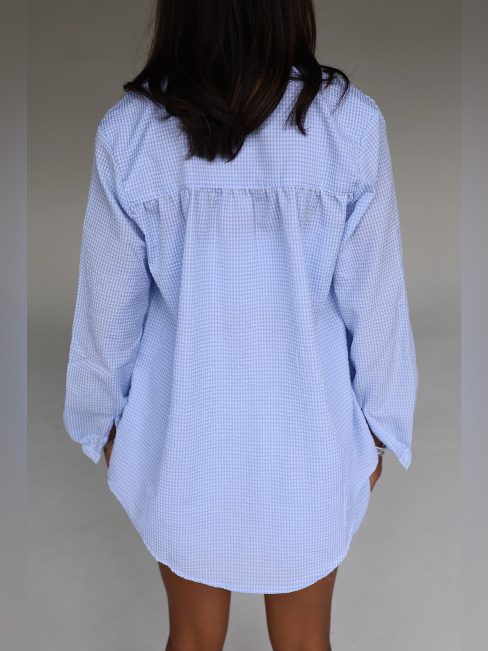 🆕 Light Blue Oversized Gingham Collarless Button Up Blouse - Picture 3 of 9